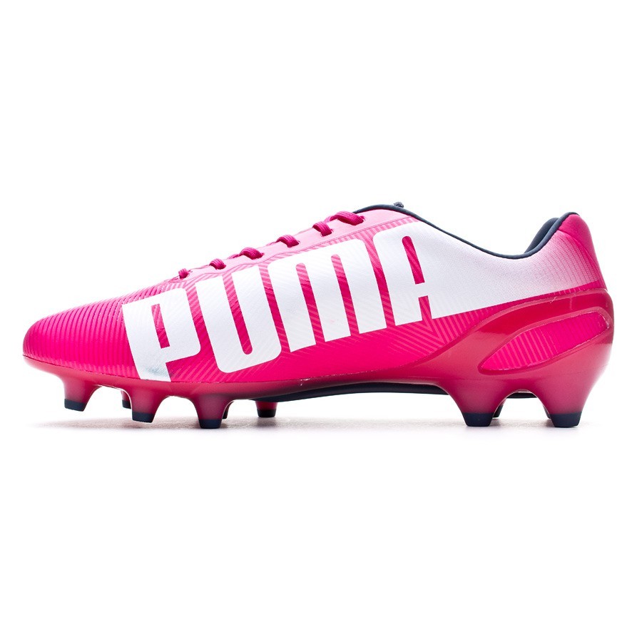 puma football boots two colours
