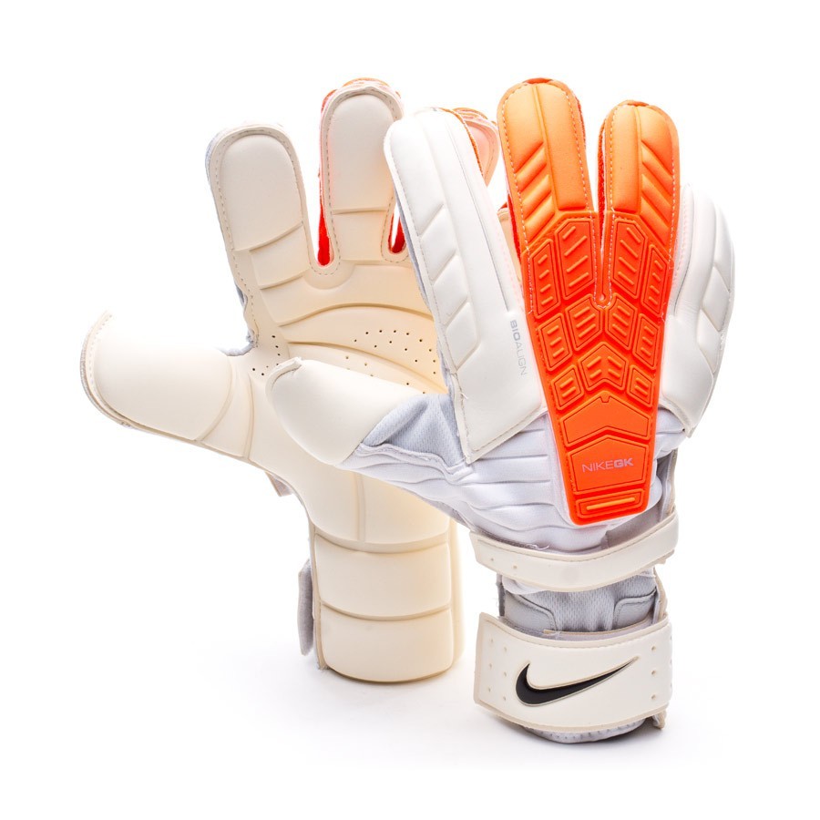 guantes nike futbol beige