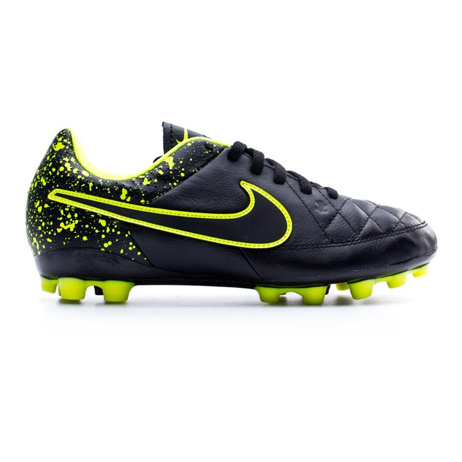 botas de futbol nike tiempo genio