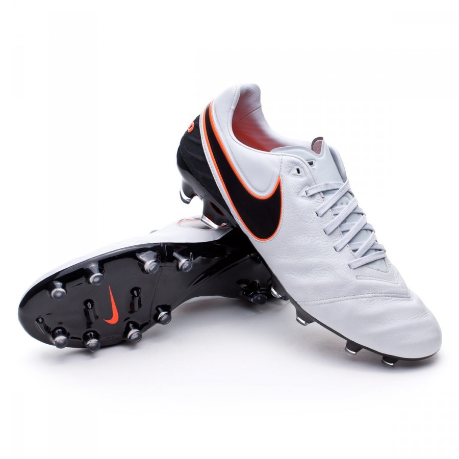 nike tiempo legacy ii