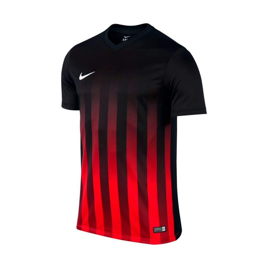 camiseta nike striped division ii