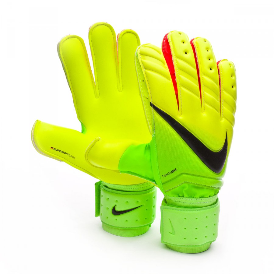 nike spyne goalkeeper gloves