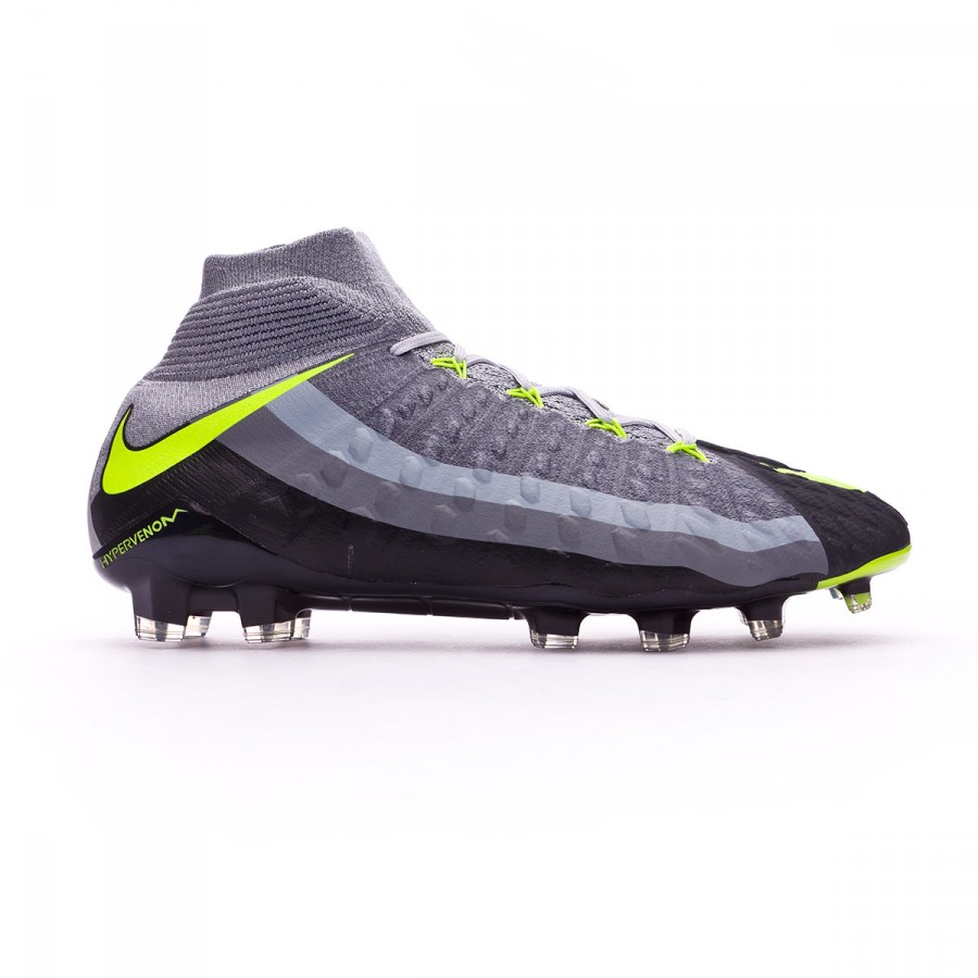 nike hypervenom phantom 1 scontate