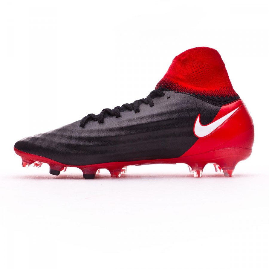 black and red magistas
