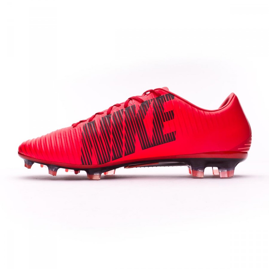 nike mercurial veloce 3 red