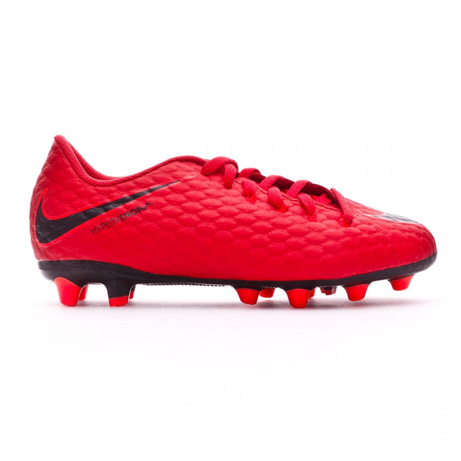 nike hypervenom phelon 3