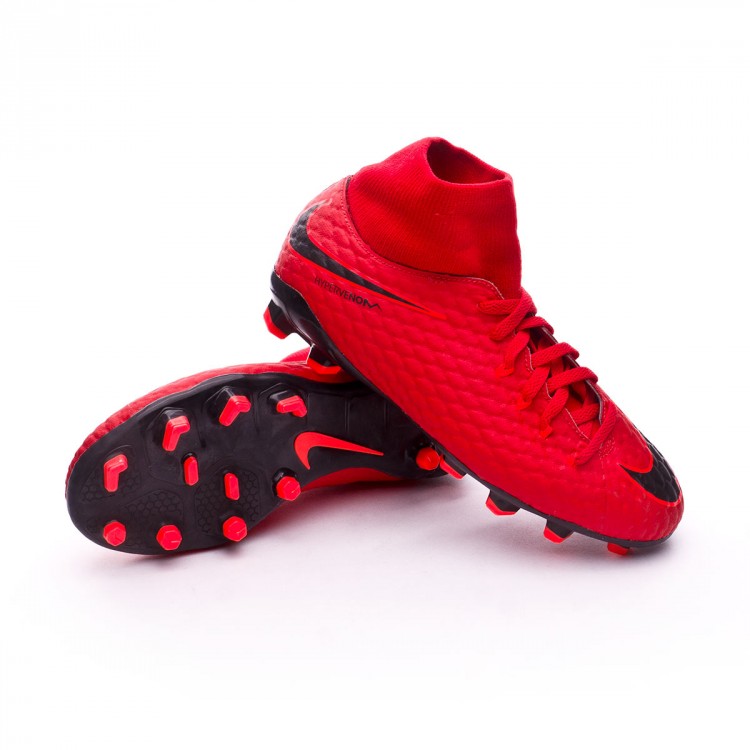 nike hypervenom phelon iii