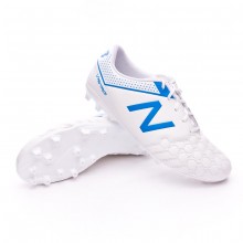 white new balance boots