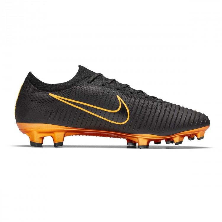 Football Boots Nike Mercurial Vapor Flyknit Ultra FG Black-Golden -  Football store Fútbol Emotion