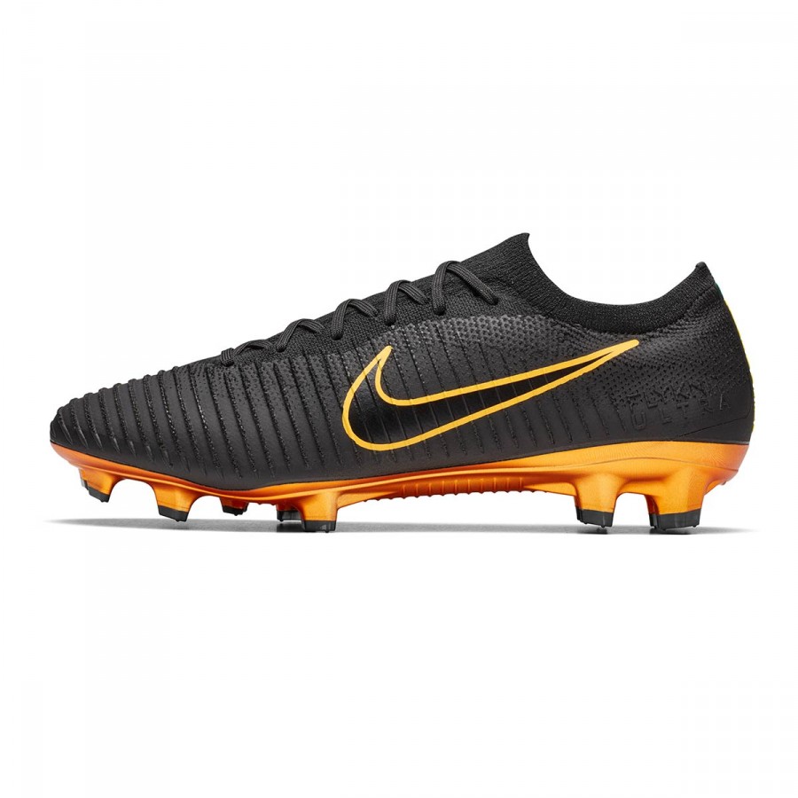 zapatos de futbol nike negro con dorado ceb35a
