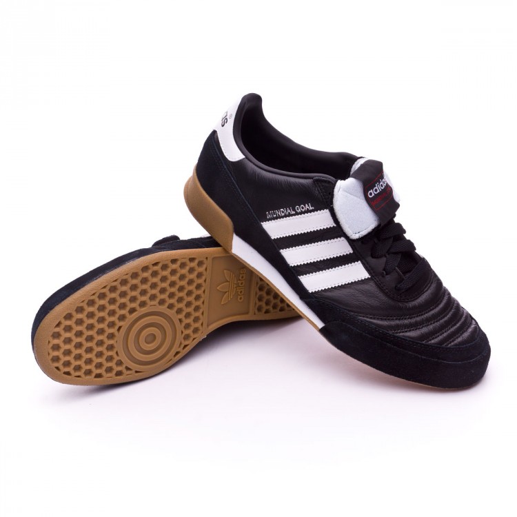 adidas mundial team mens touch and turf shoes
