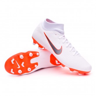 nuove scarpe da calcio nike