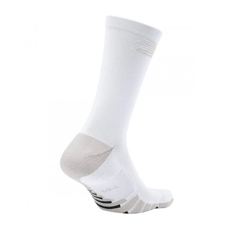 calcetines-nike-crew-matchfit-white-black-1