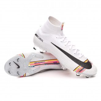 Los zapatos de Cristiano Ronaldo - Tienda de fútbol Fútbol Emotion
