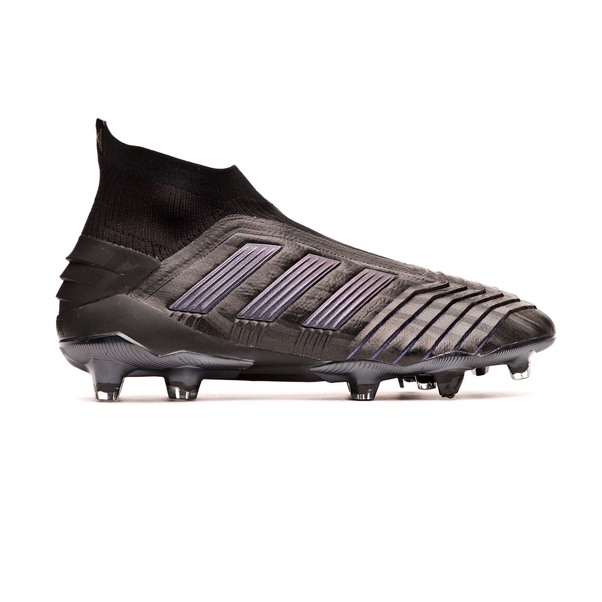 Bota de fútbol adidas Predator 19+ FG Core black-Utility black - Tienda de fútbol  Fútbol Emotion