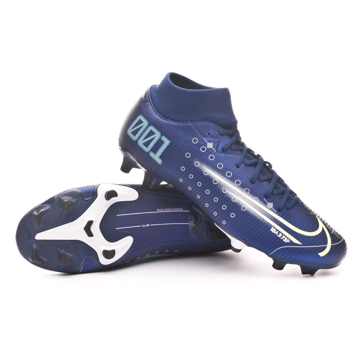 Nike Jr Superfly 6 Academy GS TF Fitness Chaussures.