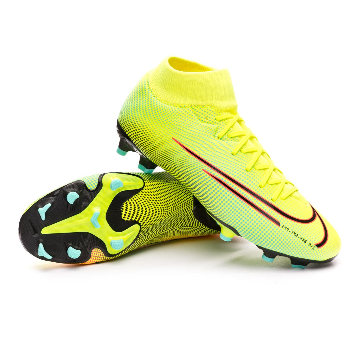 green nike boots