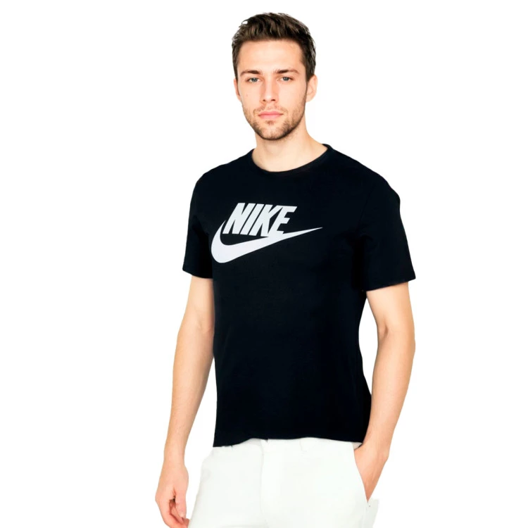 camiseta-nike-nsw-icon-futura-black-white-0