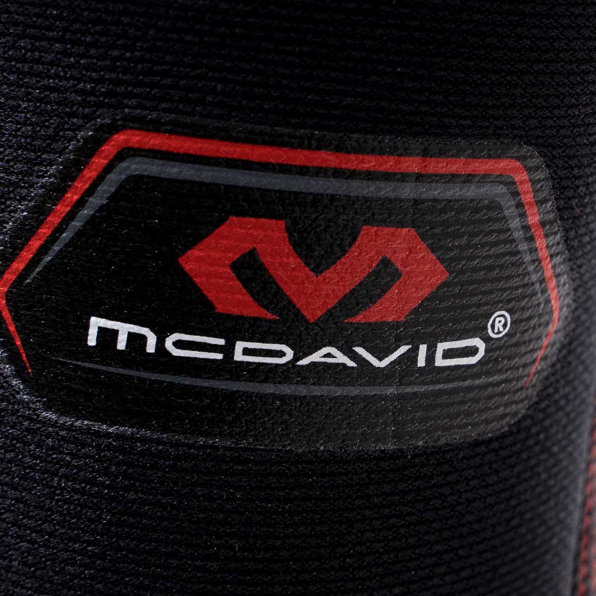 Genouillère McDavid Tissu élastique avec des supports en gel Negro - Fútbol  Emotion