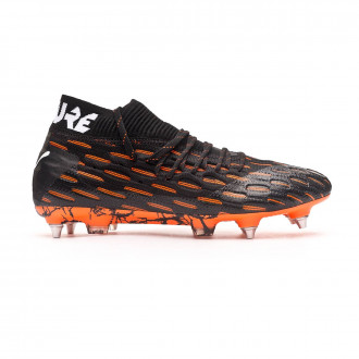 football shoes studs
