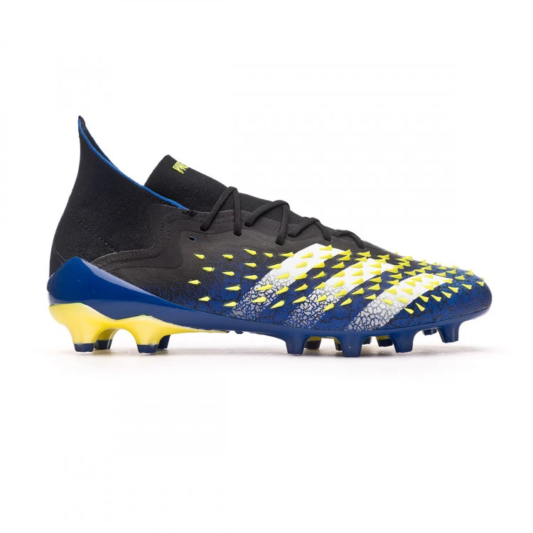 bota-adidas-predator-freak-.1-ag-black-white-solar-yellow-1