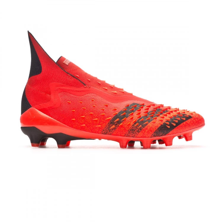 bota-adidas-predator-freak-ag-rojo-1