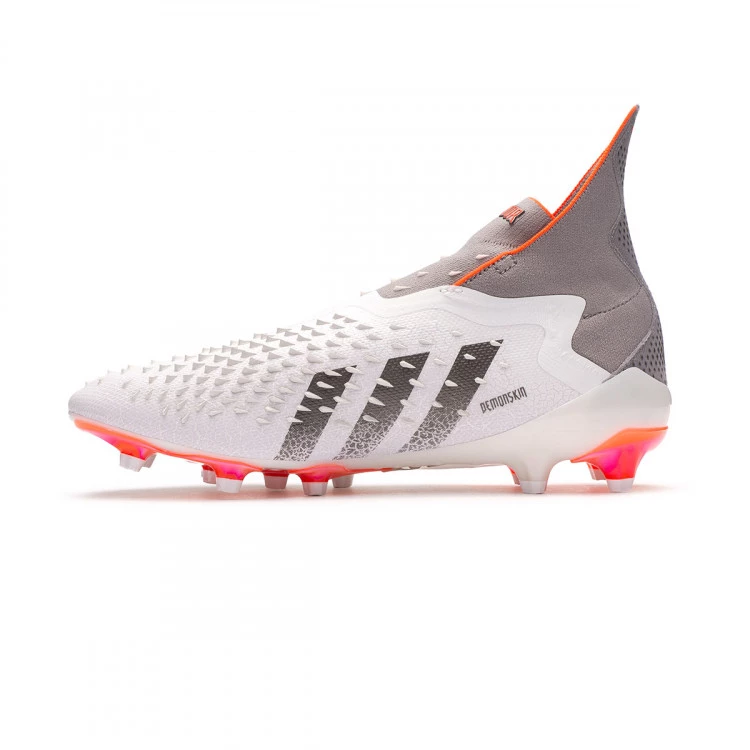 bota-adidas-predator-freak-ag-blanco-2