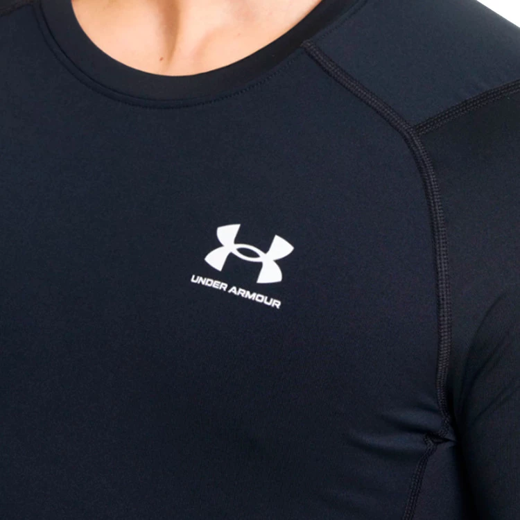 camiseta-under-armour-hg-comp-ss-negro-2