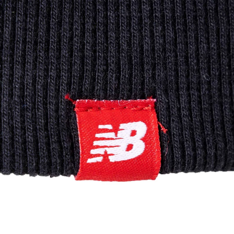 sudadera-new-balance-essentials-stacked-logo-pullover-hoodie-black-4