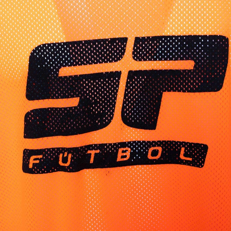 peto-sp-futbol-valor-nino-naranja-fluor-2