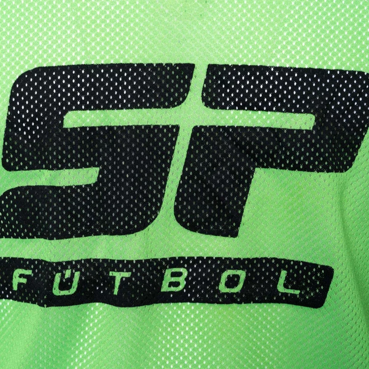 peto-sp-futbol-valor-nino-verde-fluor-2