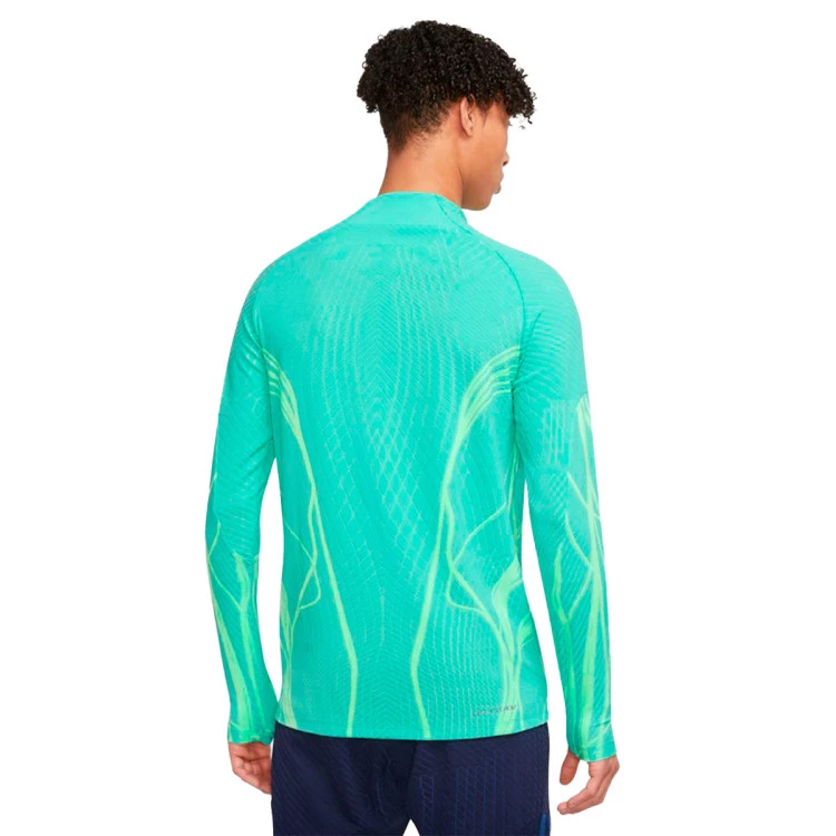 sudadera-nike-brasil-training-mundial-qatar-2022-light-menta-cucumber-calm-1