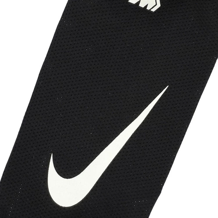 espinillera-nike-mercurial-lite-black-white-3