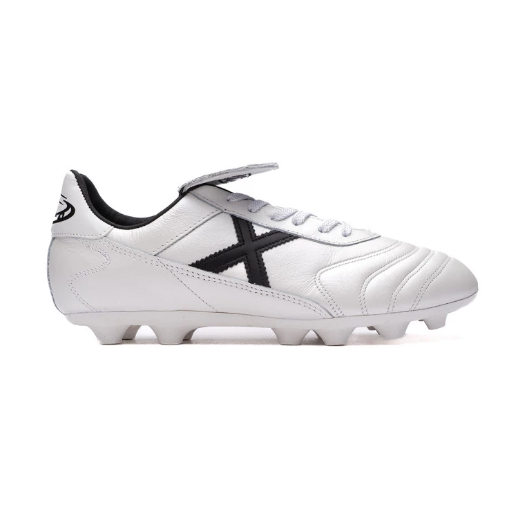 bota-munich-mundial-fg-blanco-1