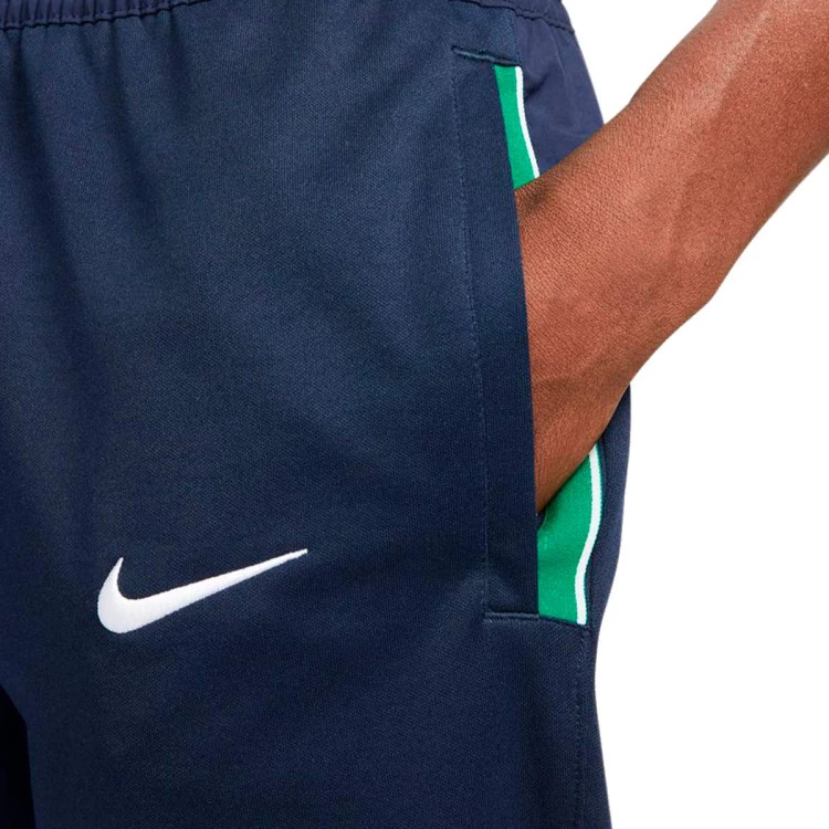 pantalon-largo-nike-nigeria-fanswear-mundial-qatar-2022-obsidian-pine-green-2