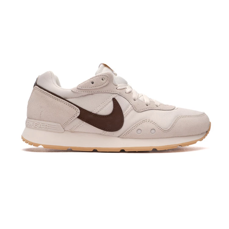 zapatilla-nike-venture-runner-mujer-gris-1