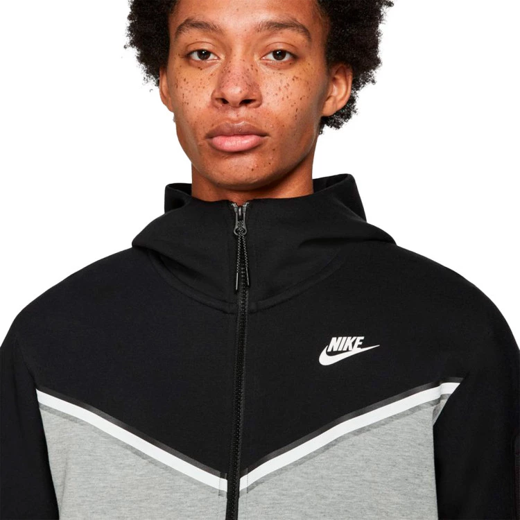 chaqueta-nike-sportswear-tech-fleece-blackdk-grey-heatherwhite-2