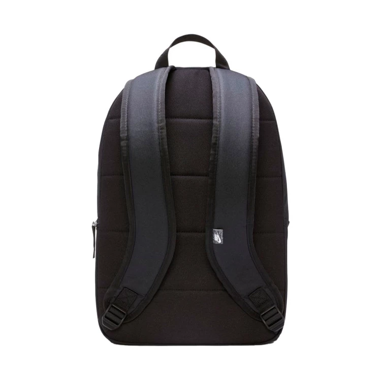 mochila-nike-heritage-black-white-1