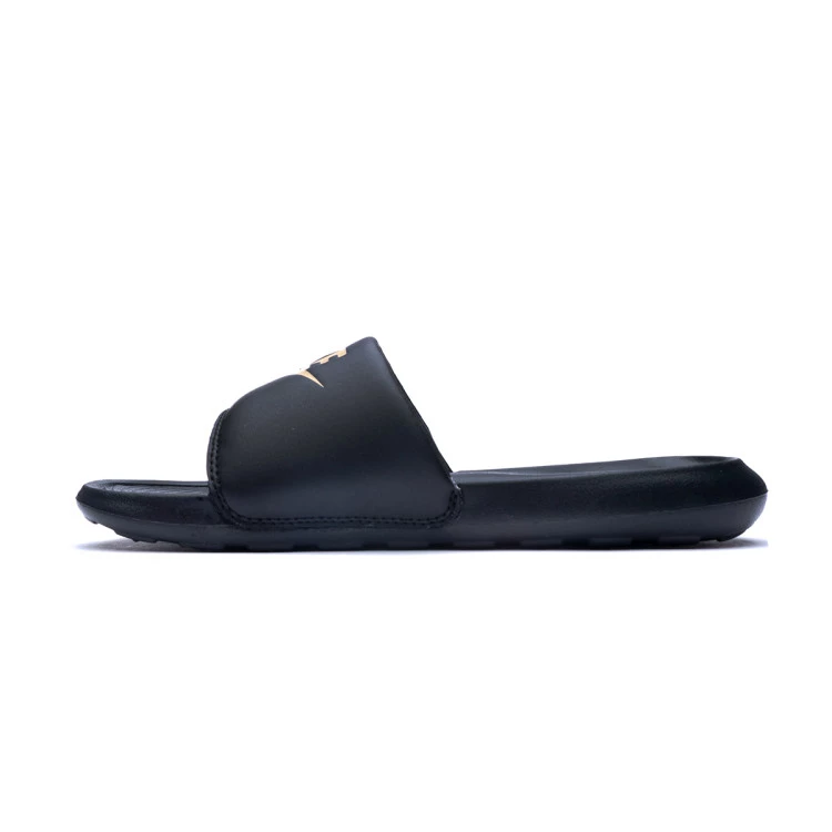 chanclas-nike-victori-one-slide-black-mtlc-gold-black-2