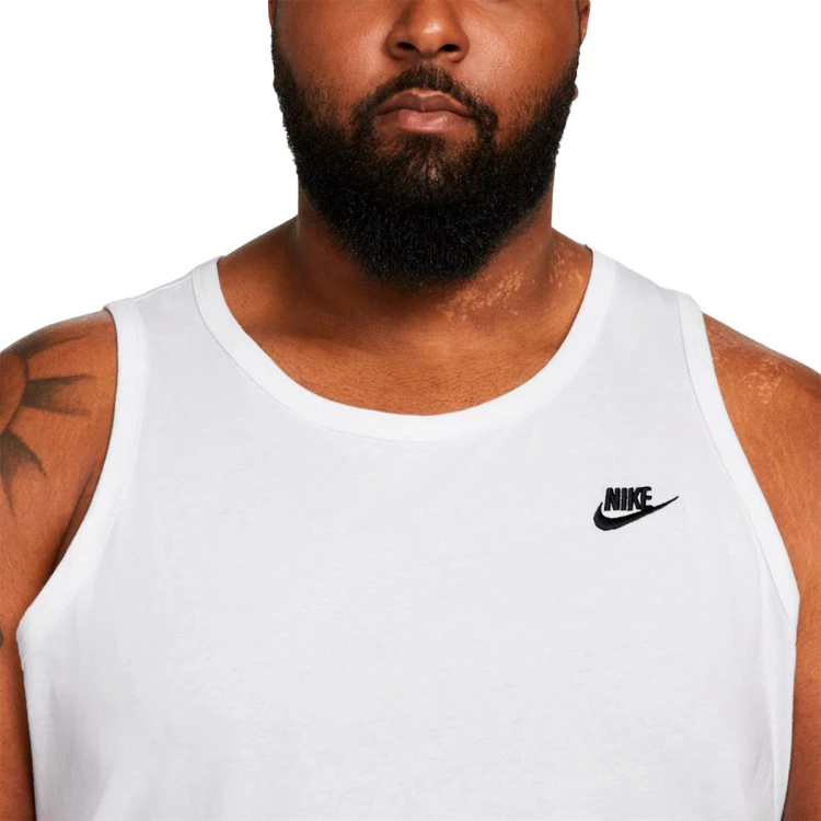 top-nike-sportswear-club-white-black-4