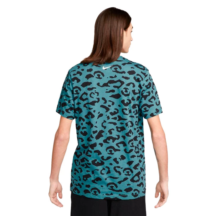 camiseta-nike-sportswear-circa-noise-aqua-1