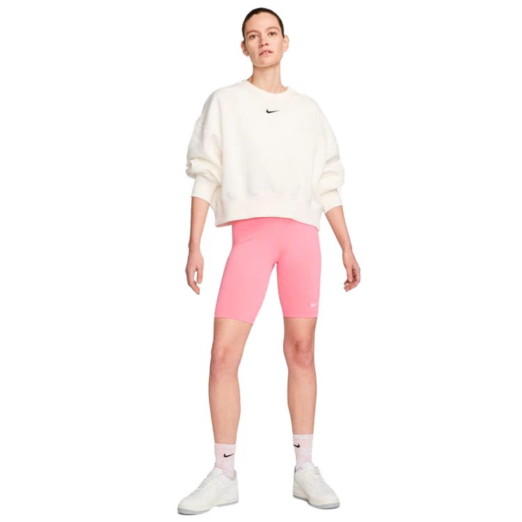 malla-nike-corta-sportswear-essential-biker-mujer-coral-chalk-white-3