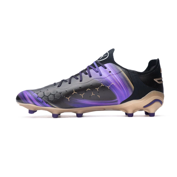 bota-puma-king-ultimate-fgag-black-gold-violet-2