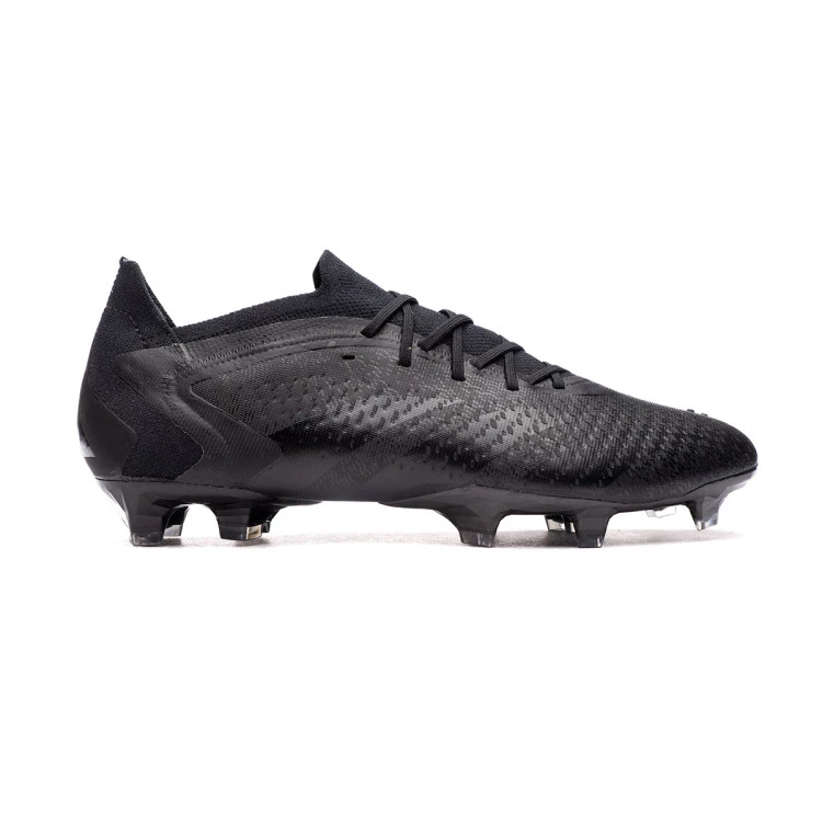 bota-adidas-predator-accuracy.1-l-fg-core-black-white-1