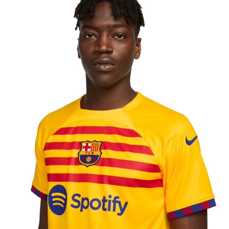 camiseta-nike-fc-barcelona-cuarta-equipacion-stadium-2022-2023-yellow-university-red-4