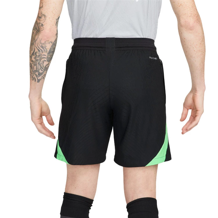 pantalon-corto-nike-liverpool-fc-training-2023-2024-black-poison-green-white-1