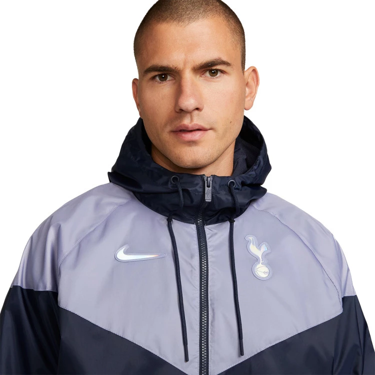 chaqueta-nike-tottenham-hotspur-fc-fanswear-2023-2024-iron-purple-marine-hologram-3