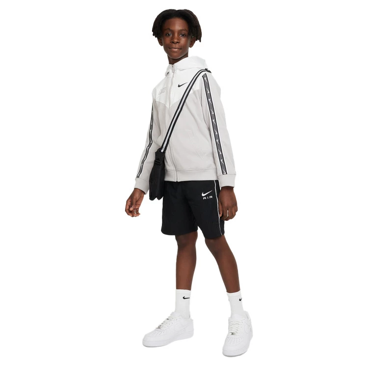 chaqueta-nike-sportswear-repeat-swoosh-polyknit-nino-iron-ore-summit-white-black-4