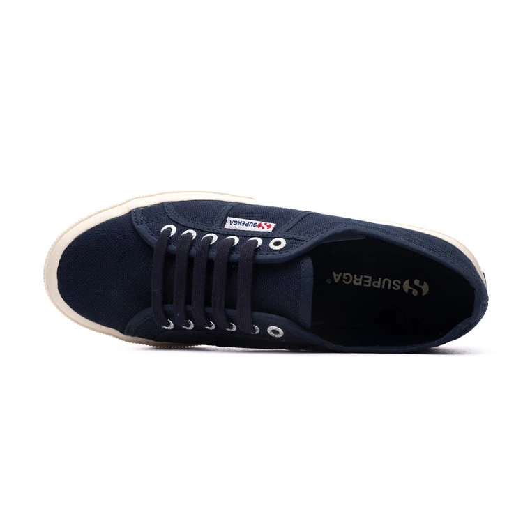 1680735764zapatilla-superga-2750-cotu-cl-azul-oscuro-4