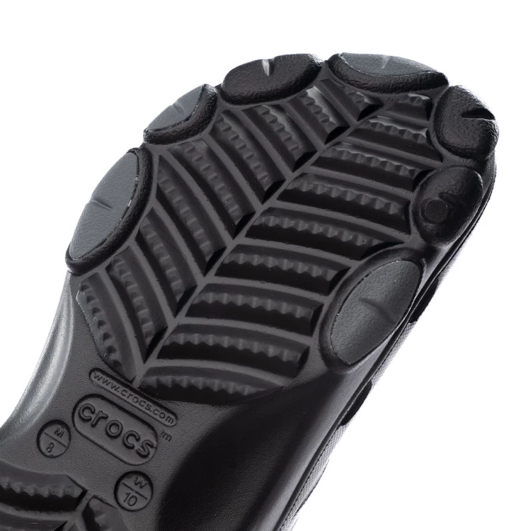 chanclas-crocs-classic-all-terrain-clog-negro-4